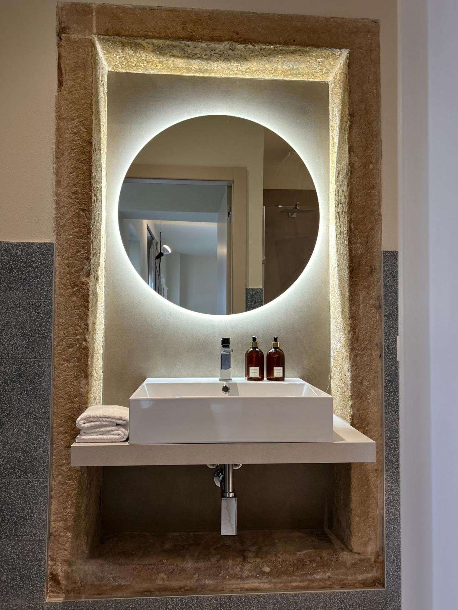 The Lake Suites Com - Luxury Stay In Lazise Esterno foto