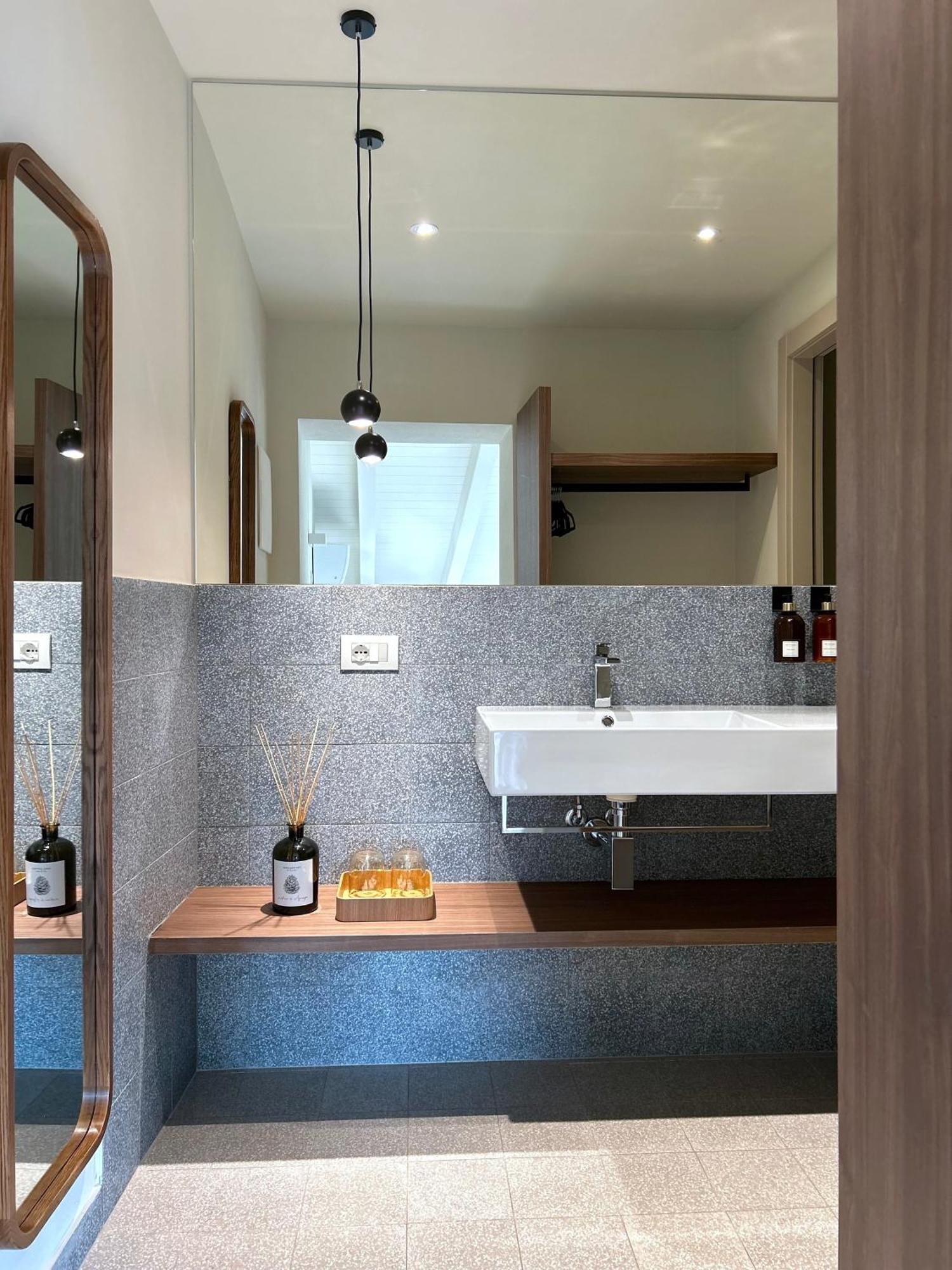 The Lake Suites Com - Luxury Stay In Lazise Esterno foto